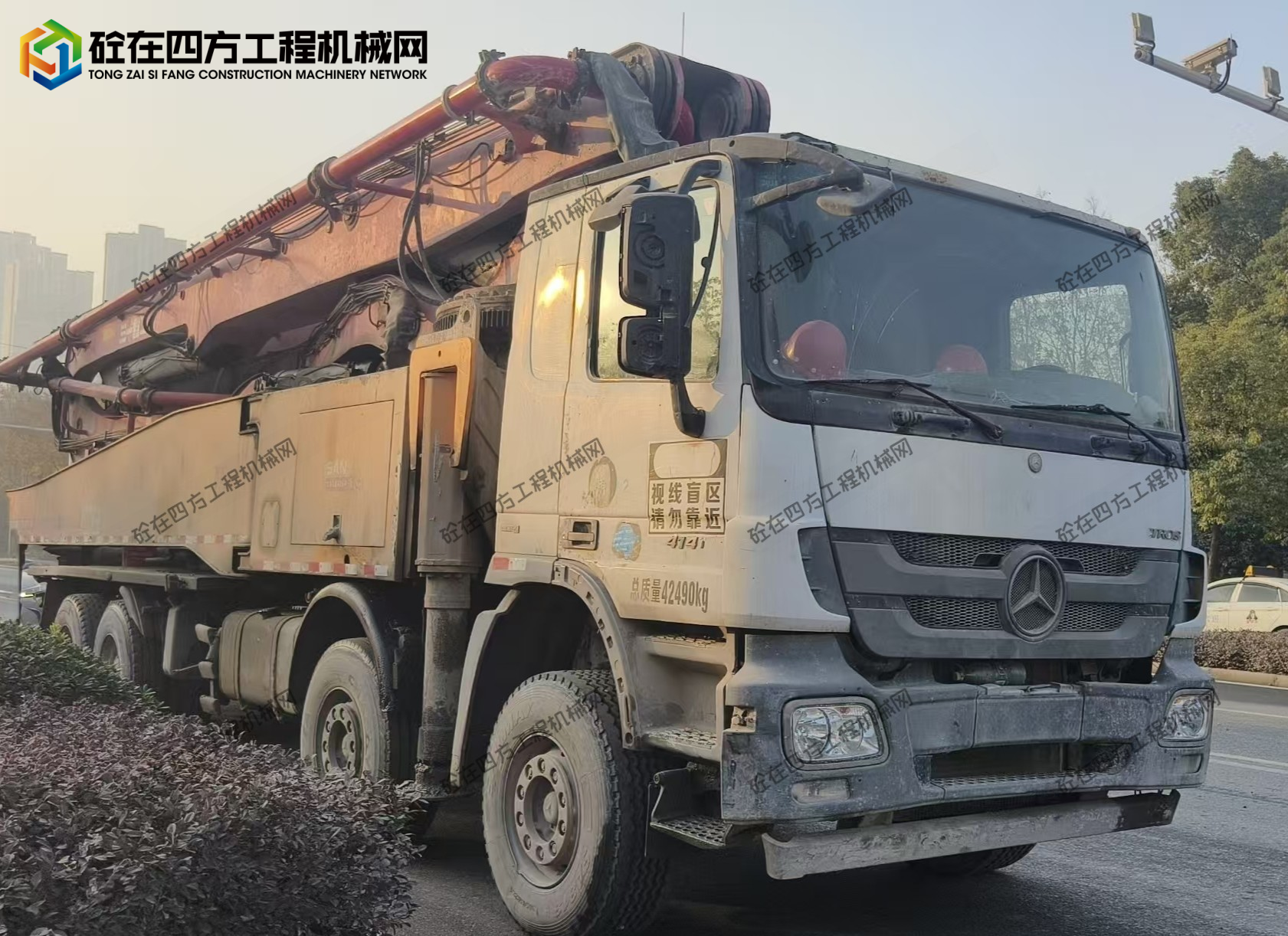 https://images.tongzsf.com/tong/truck_machine/20251207/16934e22b21765.jpg