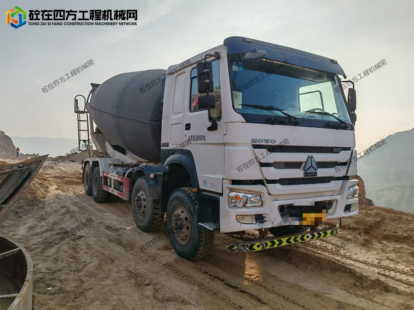 https://images.tongzsf.com/tong/truck_machine/20251207/169350a2759cc1.jpg