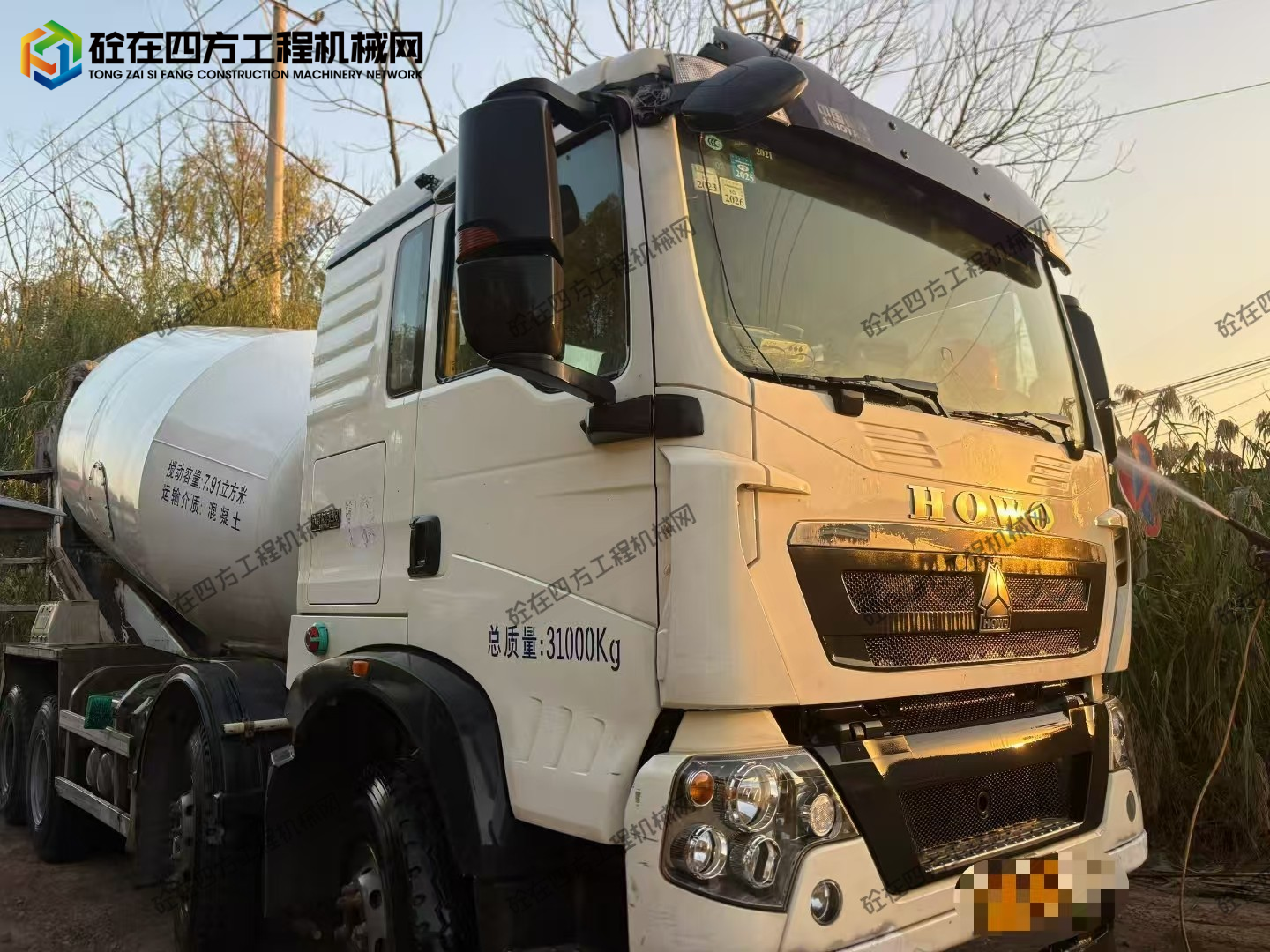 https://images.tongzsf.com/tong/truck_machine/20251208/169363823af52c.jpg