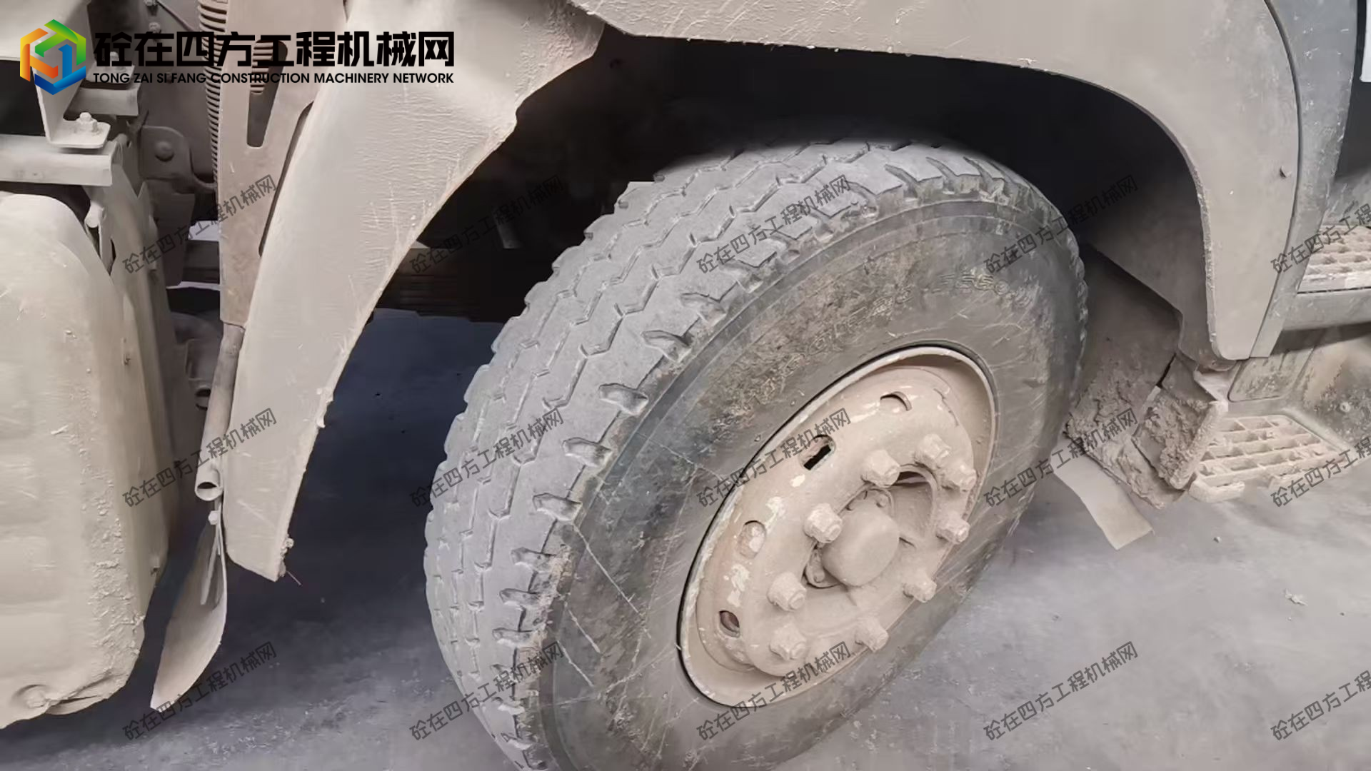 https://images.tongzsf.com/tong/truck_machine/20251209/169378fb7a69eb.jpg