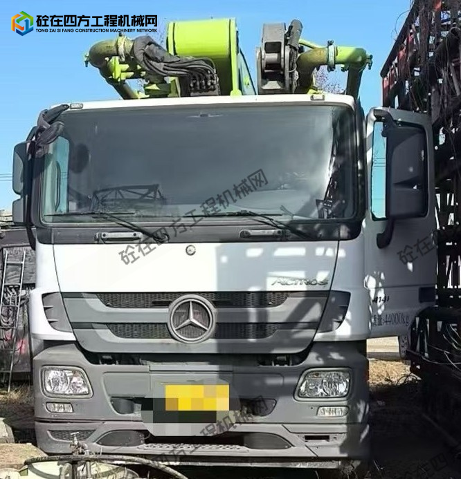 https://images.tongzsf.com/tong/truck_machine/20251210/169391abc73952.jpg
