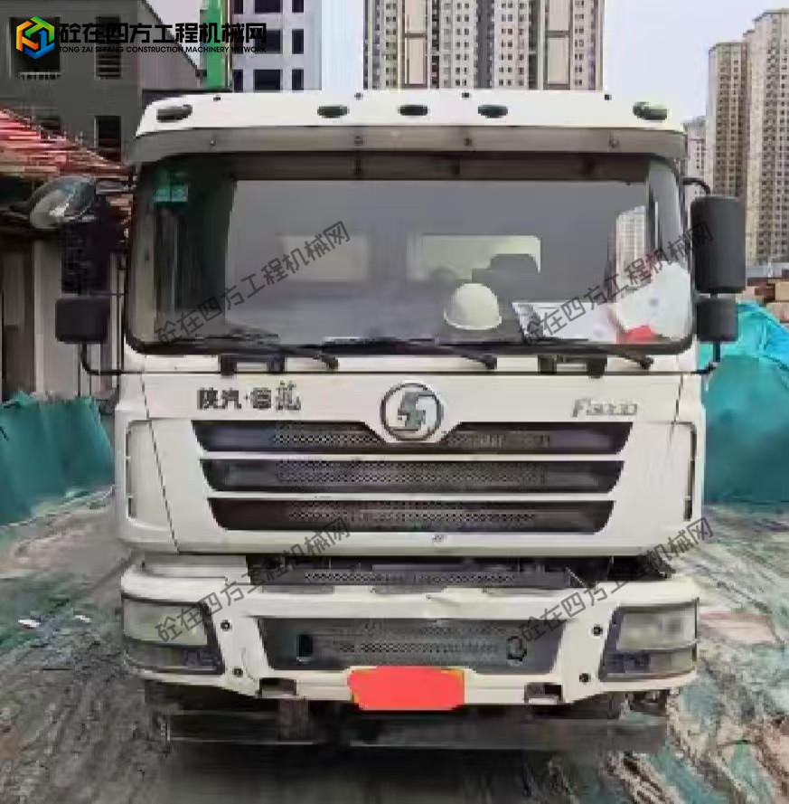 https://images.tongzsf.com/tong/truck_machine/20251211/1693a1b088de6d.jpg