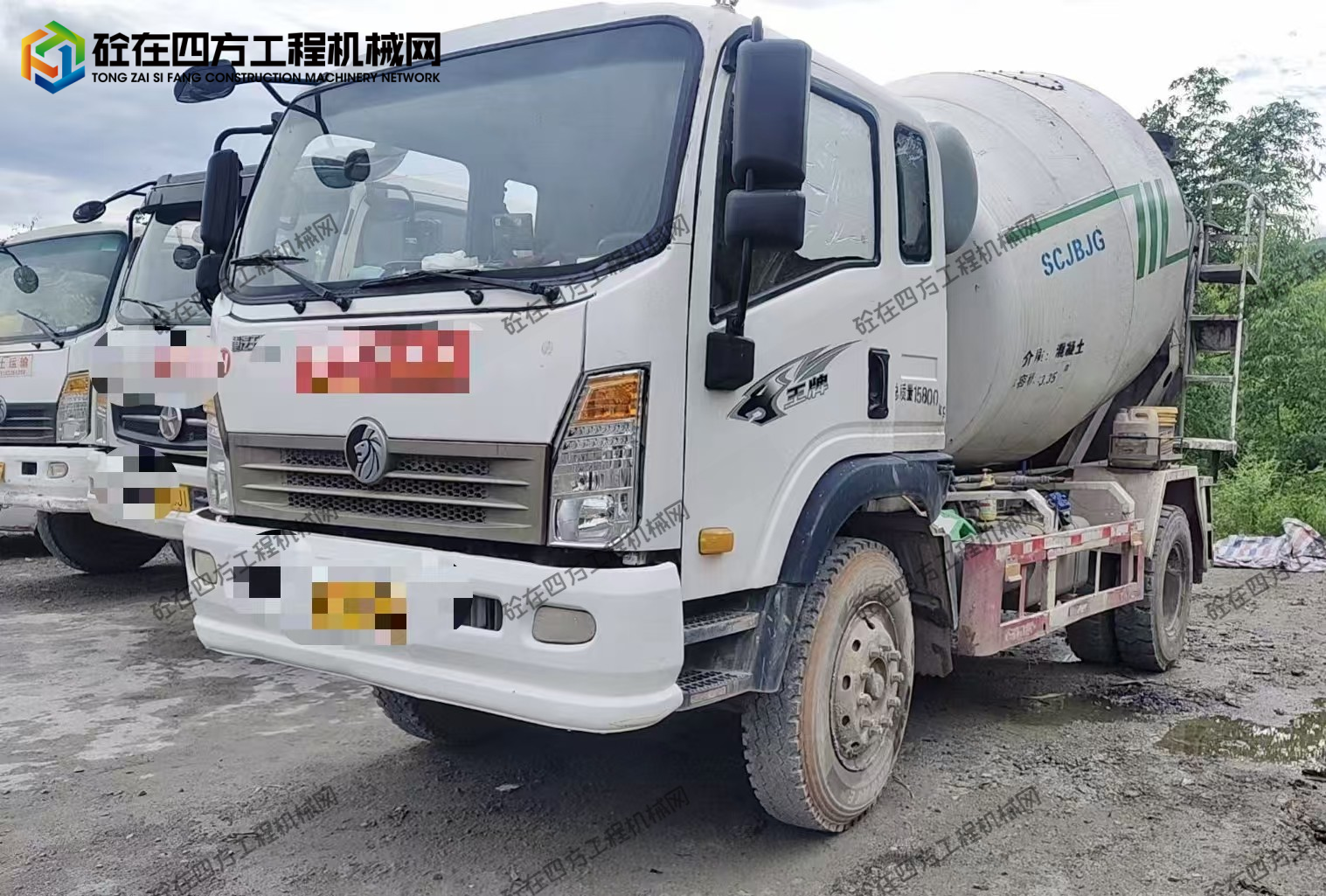 https://images.tongzsf.com/tong/truck_machine/20251211/1693a775a9c84c.jpg