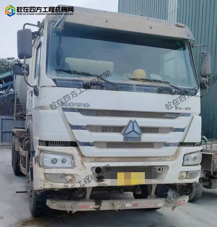 https://images.tongzsf.com/tong/truck_machine/20251212/1693b6888a8bc8.jpg