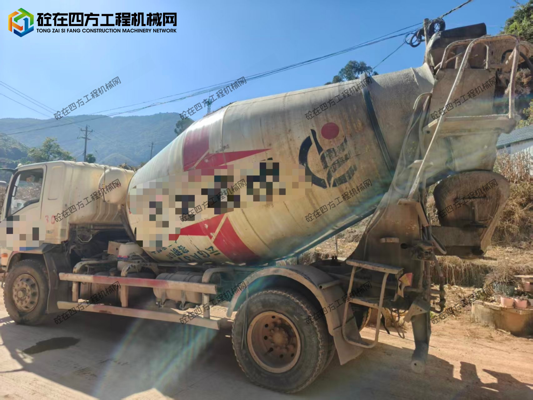 https://images.tongzsf.com/tong/truck_machine/20251214/1693e48ee7a79e.jpg