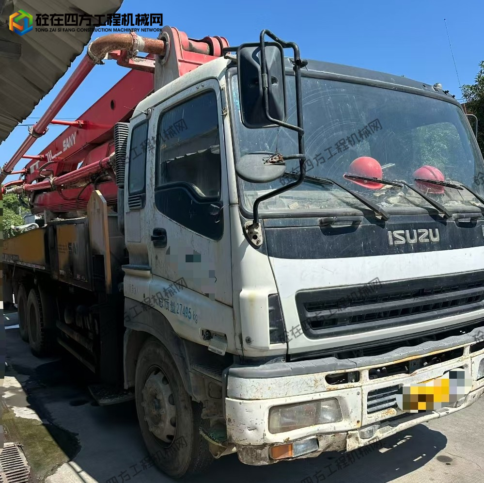 https://images.tongzsf.com/tong/truck_machine/20251215/1693f94b5c7486.jpg