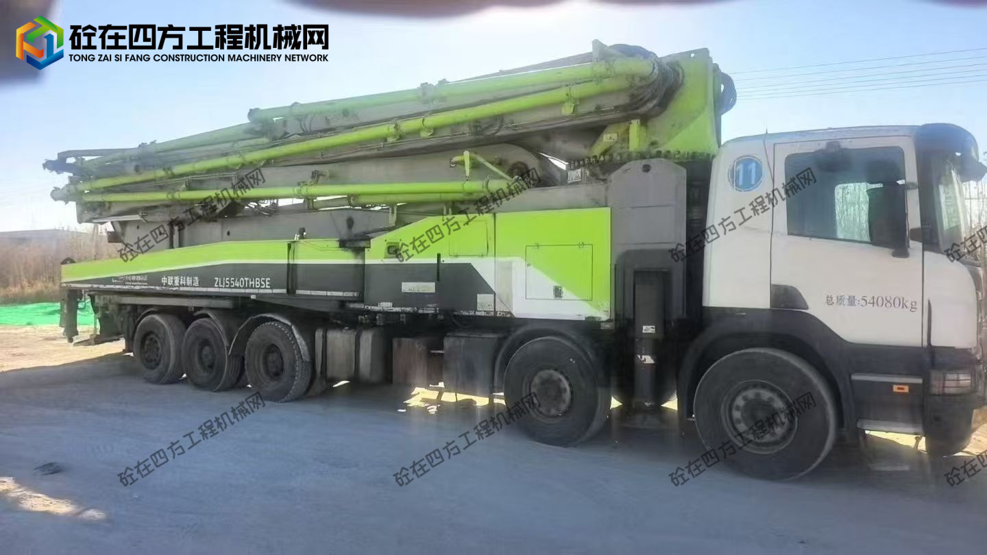 https://images.tongzsf.com/tong/truck_machine/20251217/169421e392f43e.jpg