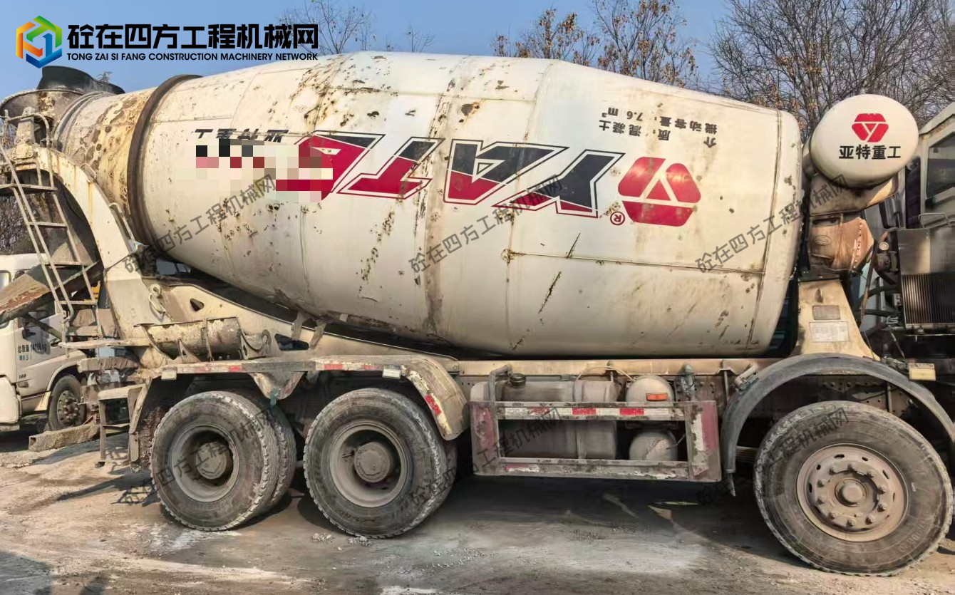 https://images.tongzsf.com/tong/truck_machine/20251218/1694393eecdf31.jpg