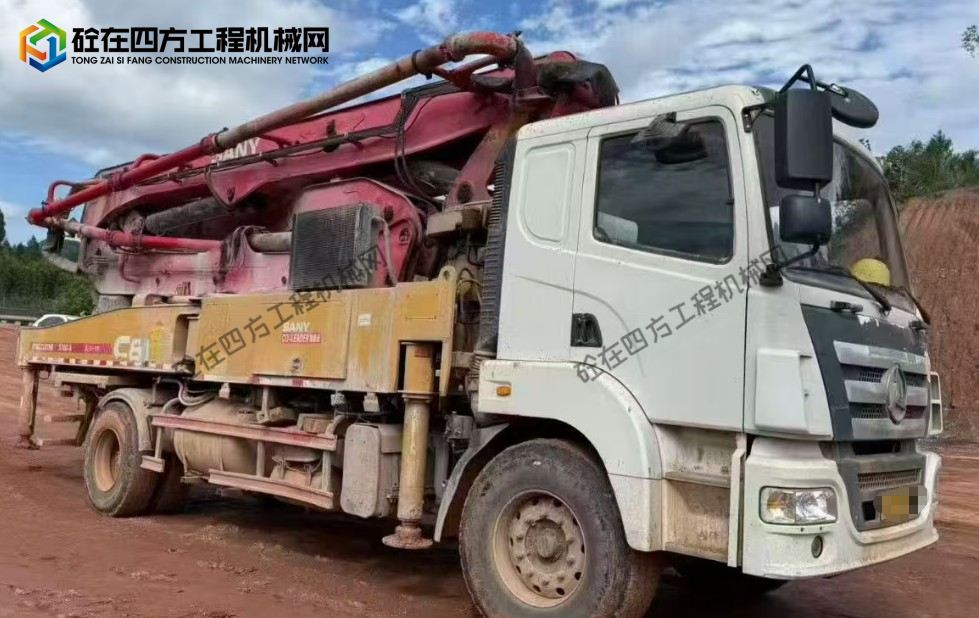 https://images.tongzsf.com/tong/truck_machine/20251219/16944f2a5ae3e8.png