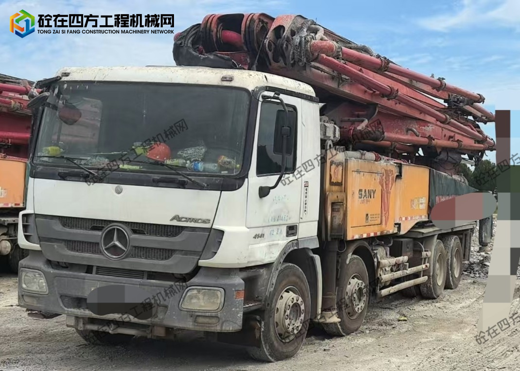 https://images.tongzsf.com/tong/truck_machine/20251221/16947e538714cc.jpg