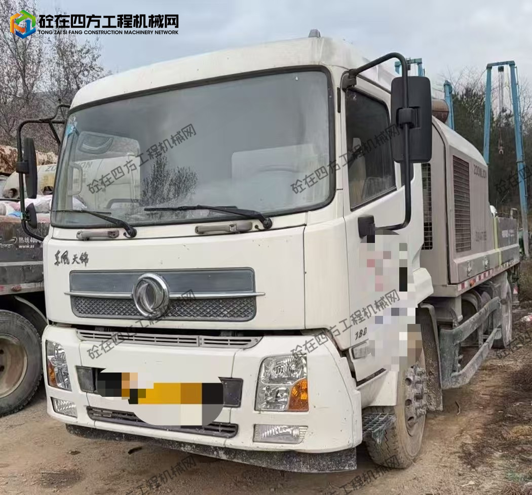 https://images.tongzsf.com/tong/truck_machine/20251223/16949ed4162344.jpg