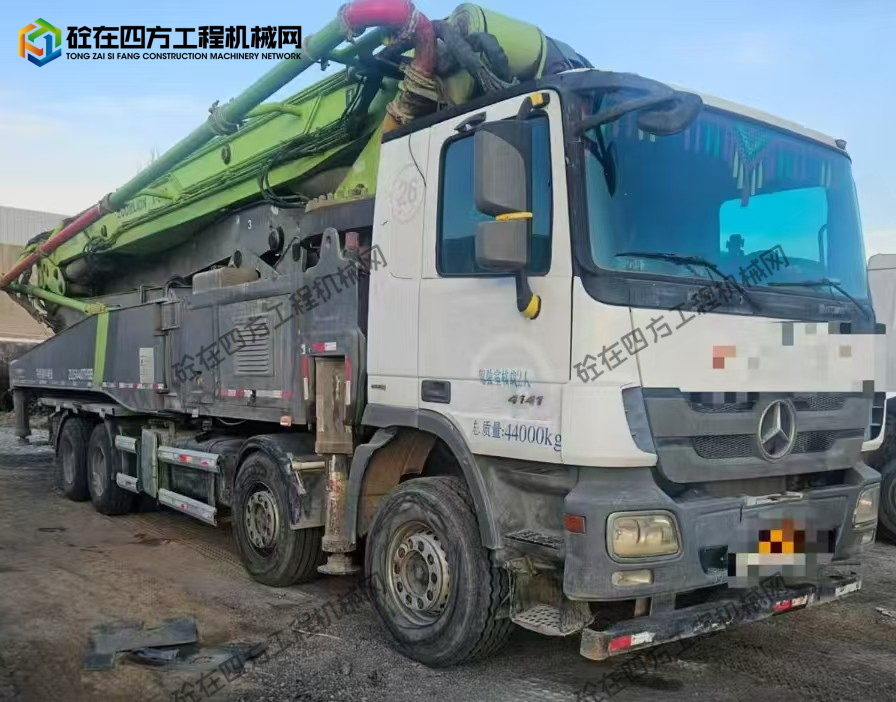 https://images.tongzsf.com/tong/truck_machine/20251224/1694b8cc04c835.jpg