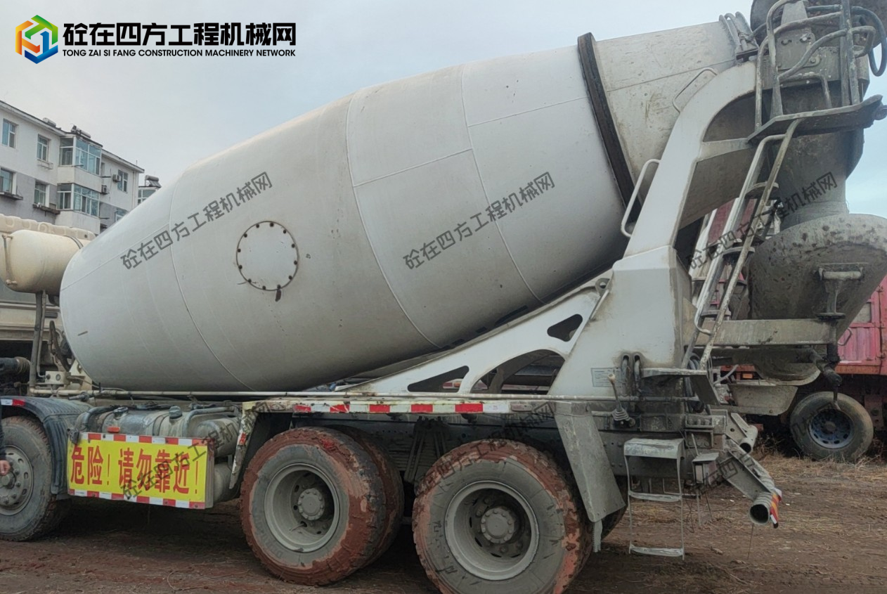 https://images.tongzsf.com/tong/truck_machine/20251224/1694ba2c90ab6a.png