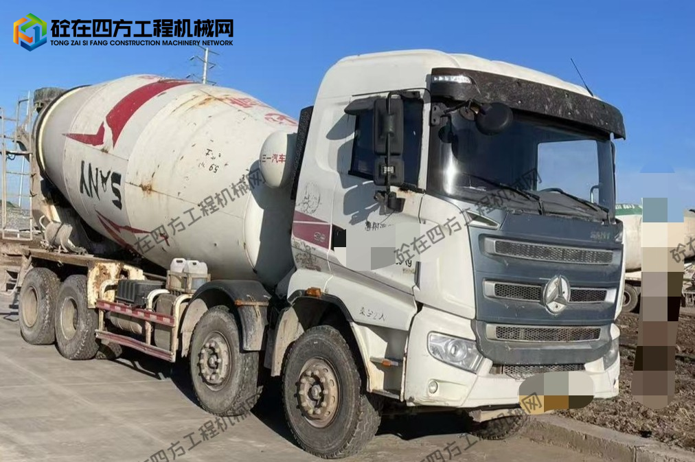 https://images.tongzsf.com/tong/truck_machine/20251225/1694d2a0d9bc8c.jpg