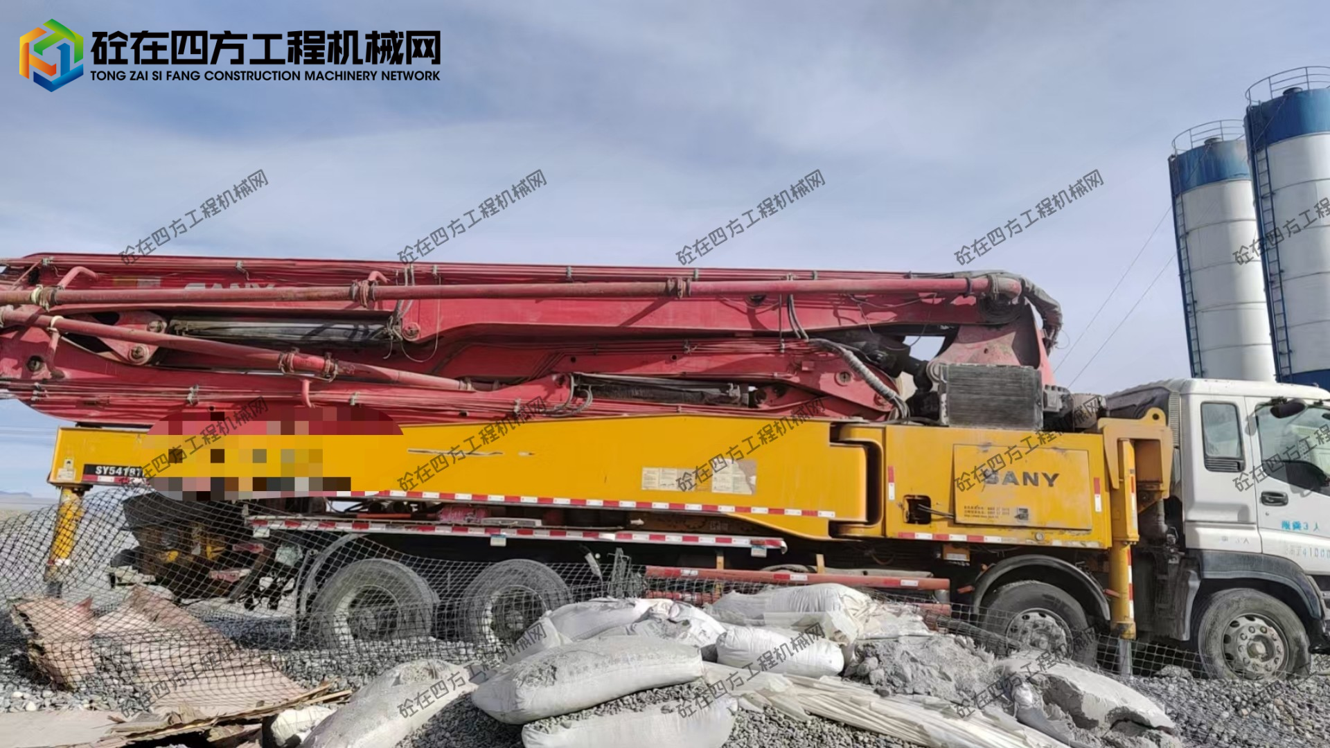 https://images.tongzsf.com/tong/truck_machine/20260112/169645c473596a.jpg