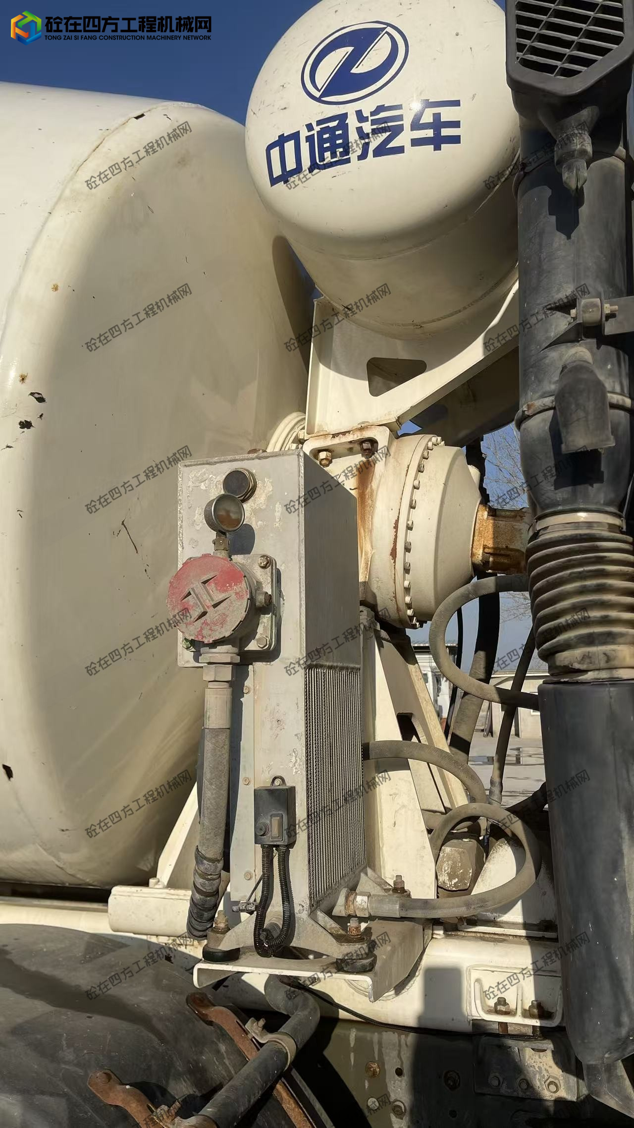 https://images.tongzsf.com/tong/truck_machine/20260115/16968ac2b956db.jpg