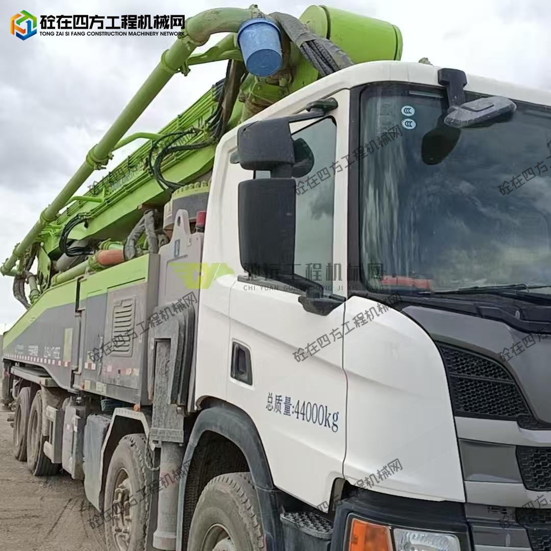 https://images.tongzsf.com/tong/truck_machine/20260116/16969909649ffe.jpg