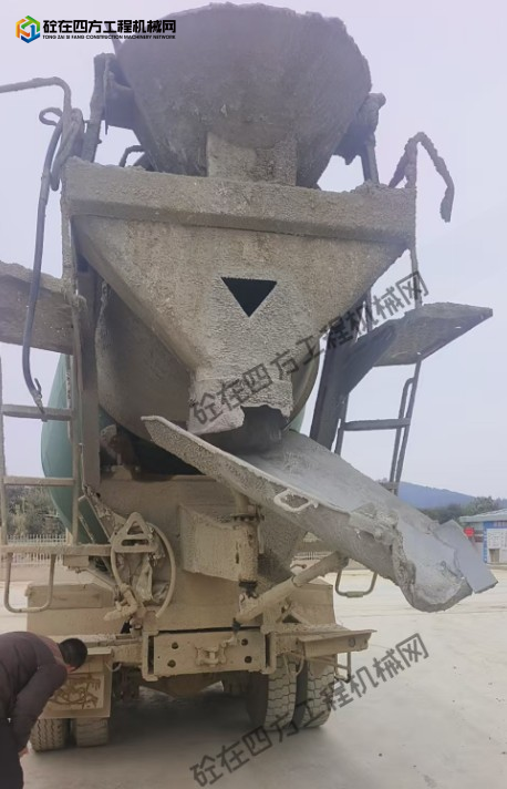 https://images.tongzsf.com/tong/truck_machine/20260122/1697175ce36f01.png