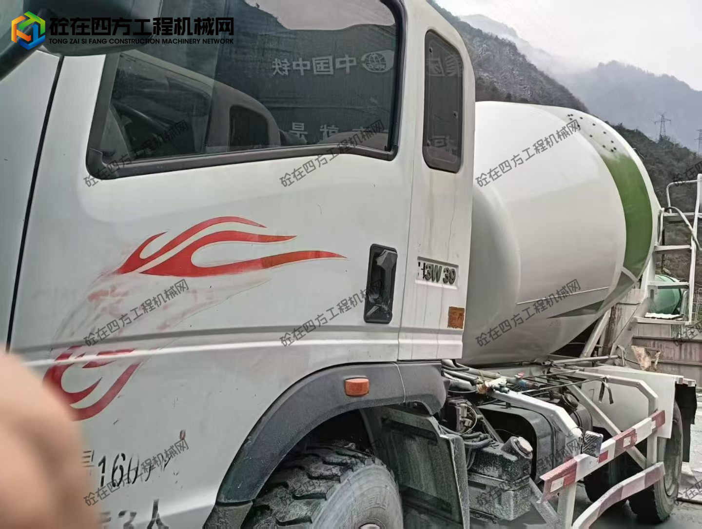 https://images.tongzsf.com/tong/truck_machine/20260224/1699cf8ced3414.jpg