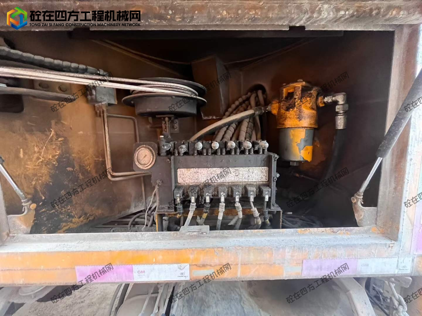 https://images.tongzsf.com/tong/truck_machine/20260326/169c4ef81ddd9b.jpg