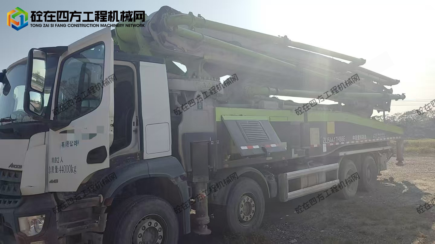 https://images.tongzsf.com/tong/truck_machine/20260327/169c5dc91e17d8.jpg