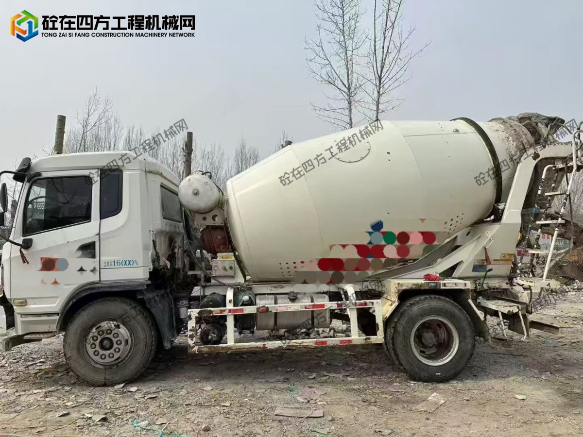 https://images.tongzsf.com/tong/truck_machine/20260327/169c625d1b1e15.jpg