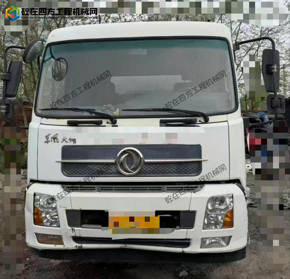 https://images.tongzsf.com/tong/truck_machine/20260330/169ca3d8099158.jpg