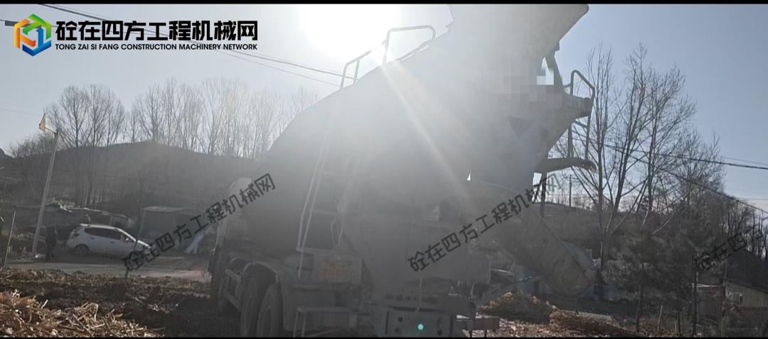 https://images.tongzsf.com/tong/truck_machine/20260331/169cb28fc3a708.jpg