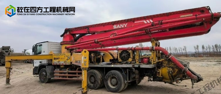 https://images.tongzsf.com/tong/truck_machine/20260401/169cc86d7d74b4.jpg