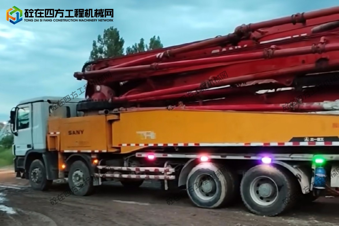 https://images.tongzsf.com/tong/truck_machine/20260404/169d0ddb3c5ed7.jpg