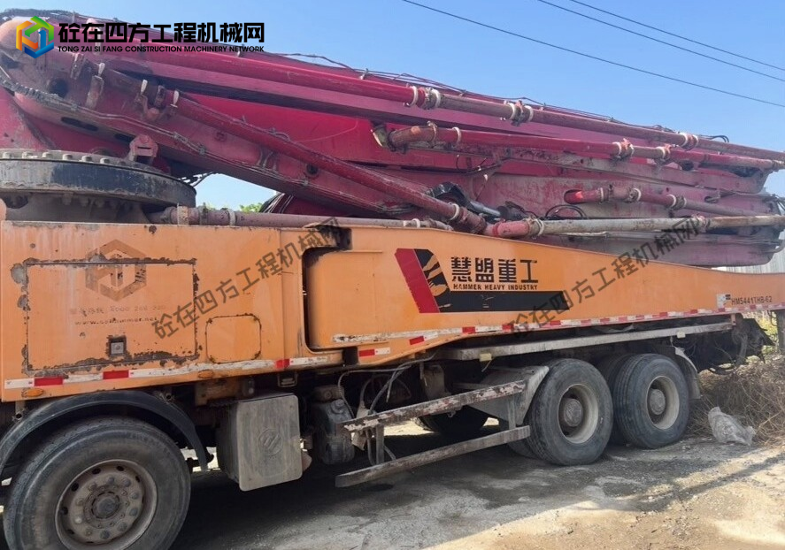 https://images.tongzsf.com/tong/truck_machine/20260411/169d9a04139732.jpg