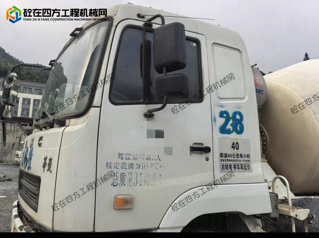 https://images.tongzsf.com/tong/truck_machine/20260416/169e0f2cf47168.jpg