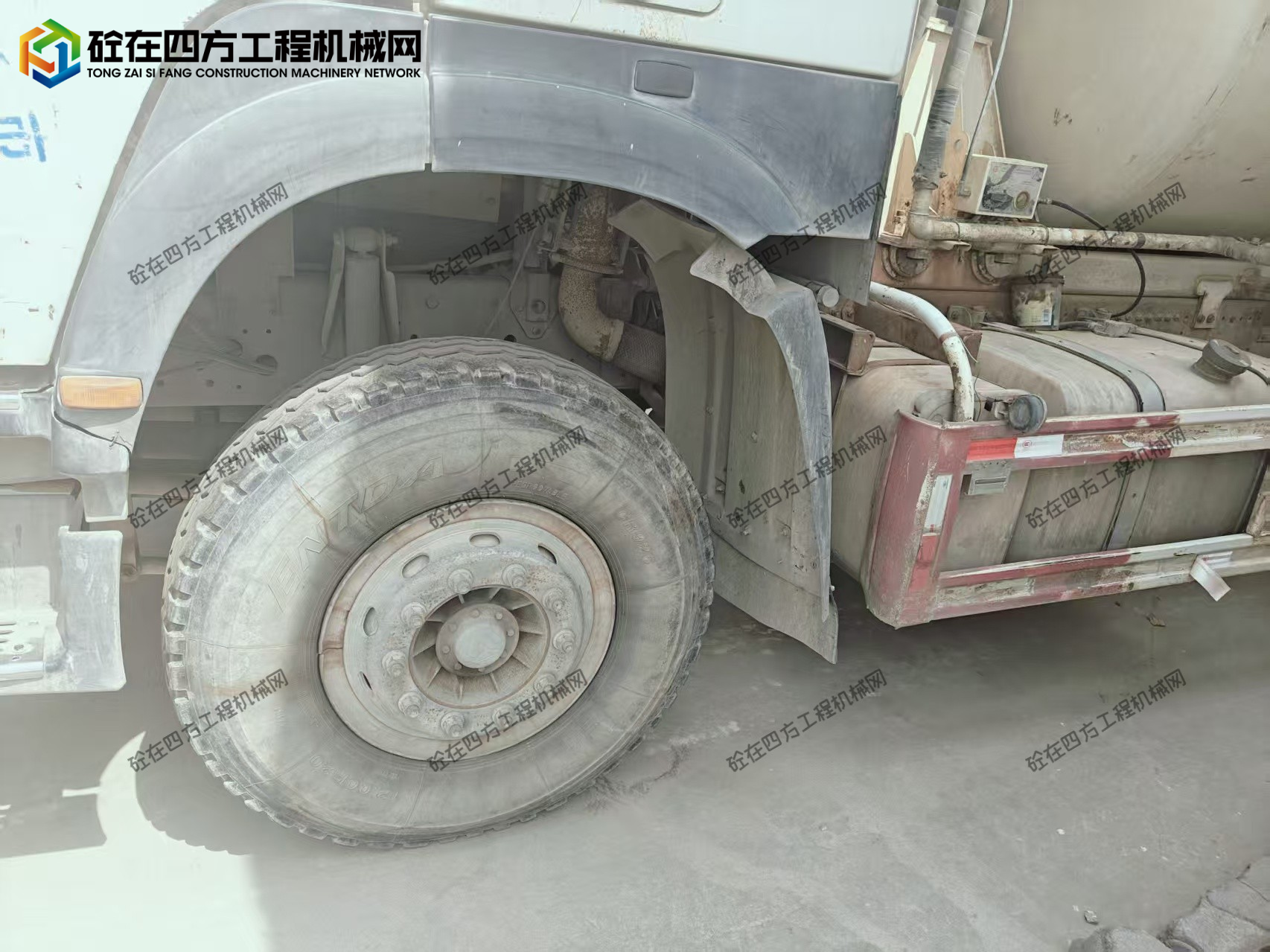 https://images.tongzsf.com/tong/truck_machine/20260420/169e5865f88914.jpg