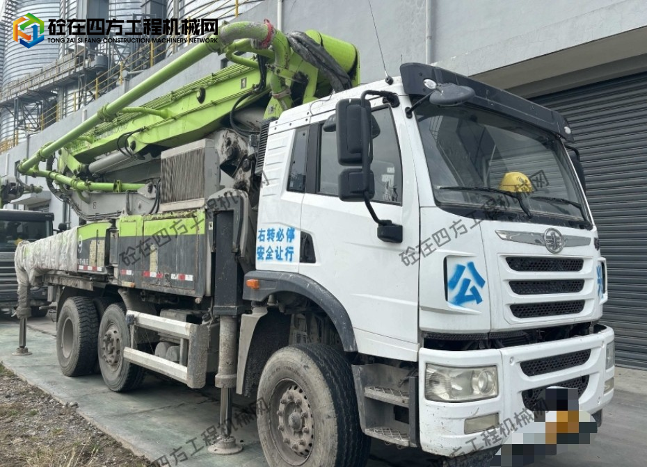https://images.tongzsf.com/tong/truck_machine/20260426/169edb9c427fc5.jpg