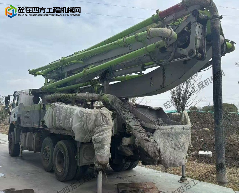 https://images.tongzsf.com/tong/truck_machine/20260426/169edb9fb6f6c4.jpg