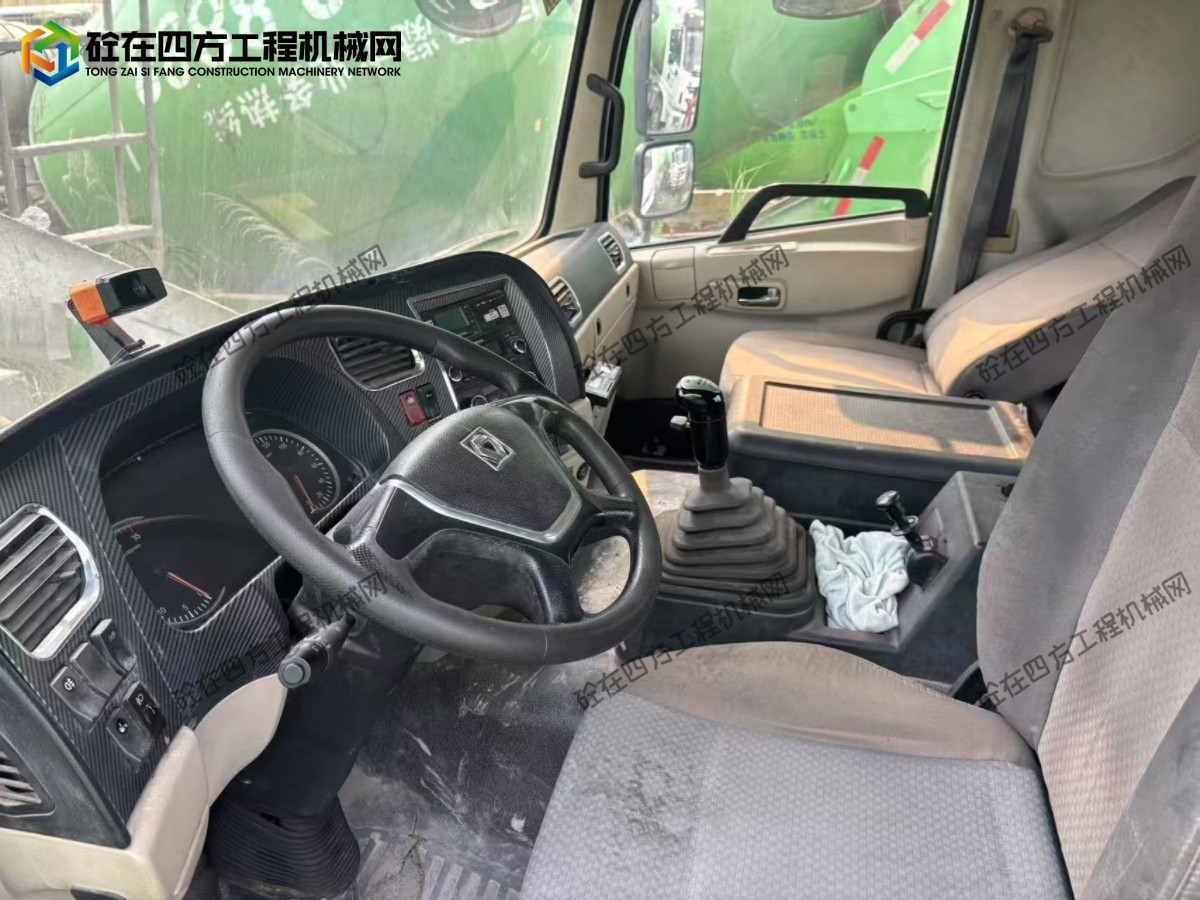https://images.tongzsf.com/tong/truck_machine/20260426/169ee0d4bac51a.jpg