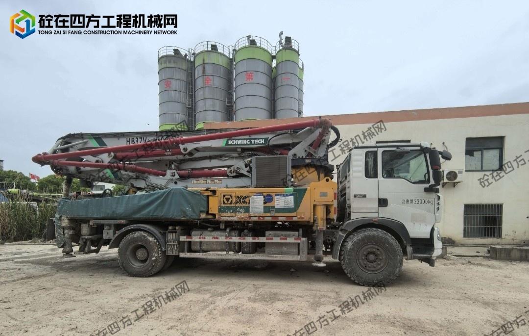 https://images.tongzsf.com/tong/truck_machine/20260427/169eec4503cd0f.jpg
