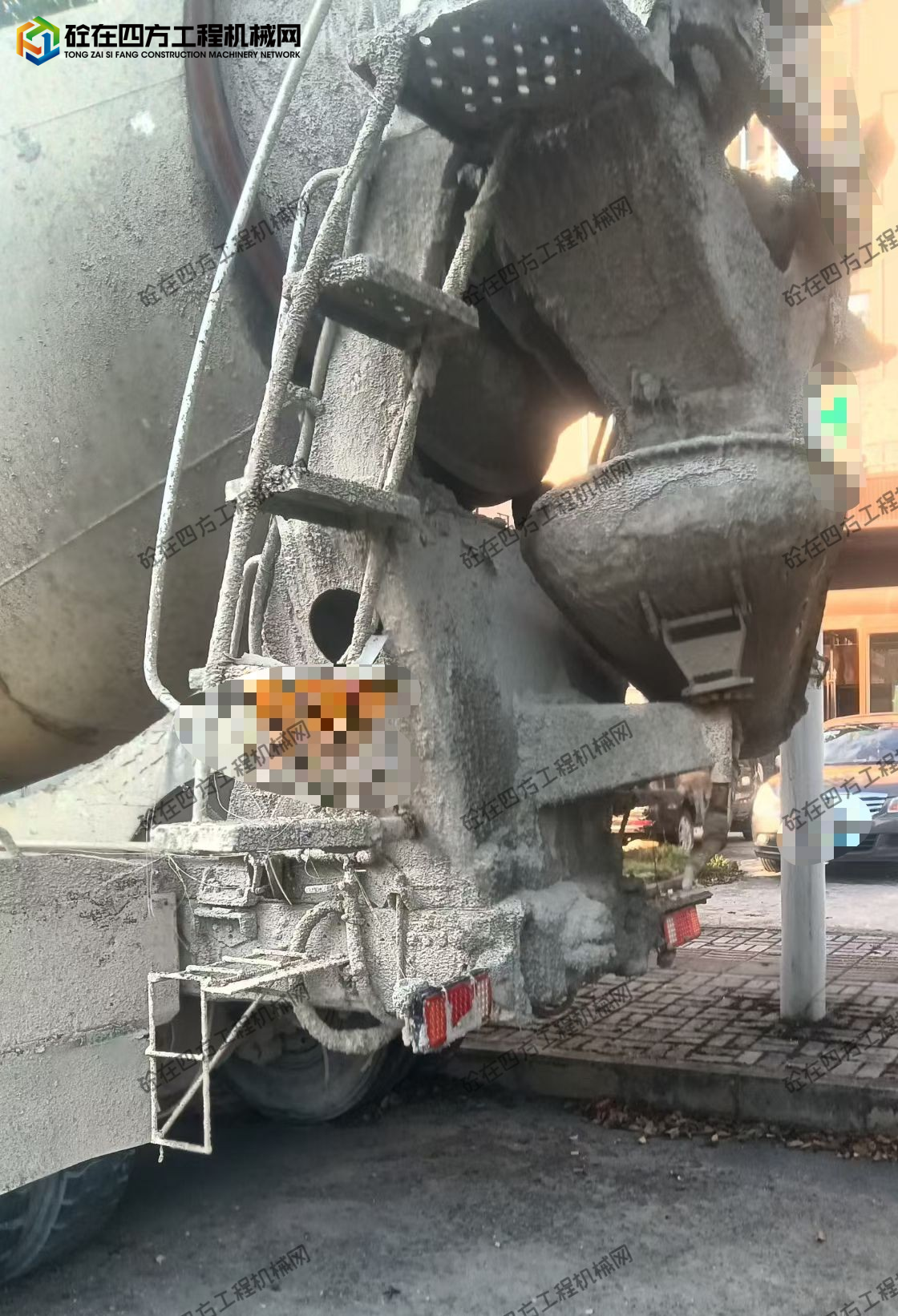 https://images.tongzsf.com/tong/truck_machine/20260427/169eed56ea7d44.jpg