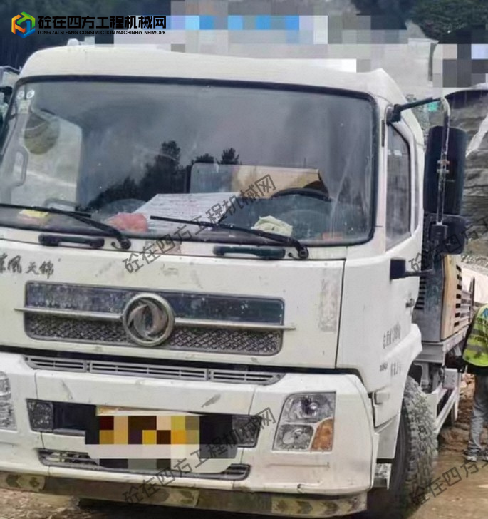 https://images.tongzsf.com/tong/truck_machine/20260427/169ef0246bae47.jpg