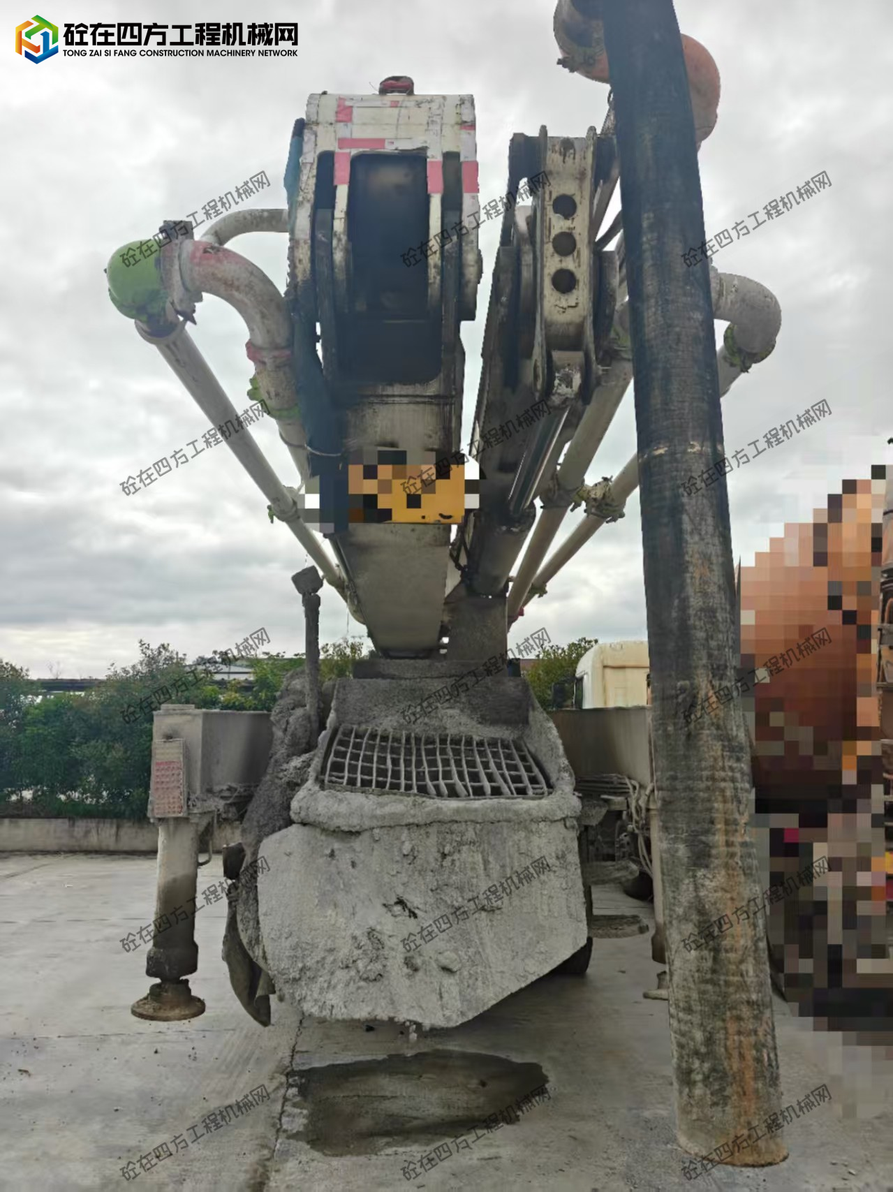 https://images.tongzsf.com/tong/truck_machine/20260427/169ef14f2b7e40.jpg