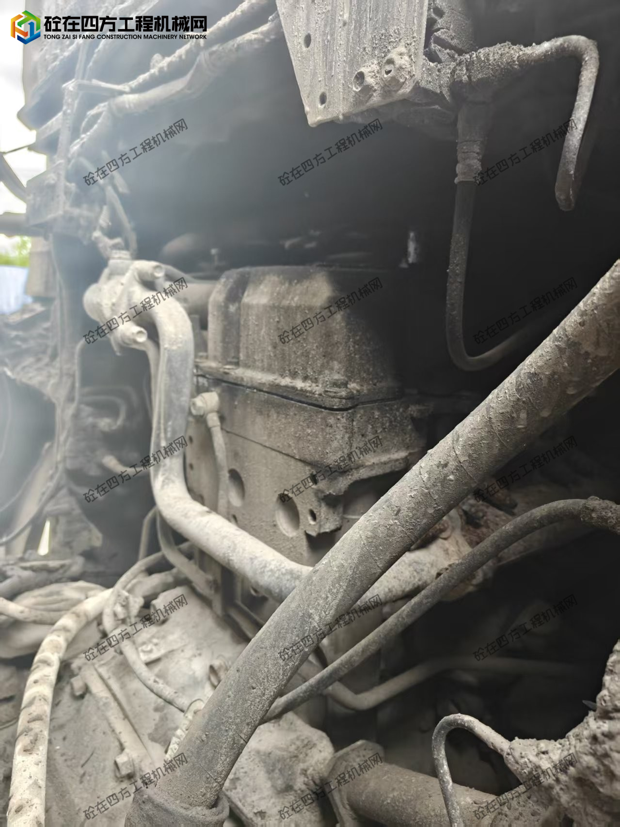 https://images.tongzsf.com/tong/truck_machine/20260427/169ef14fd523aa.jpg