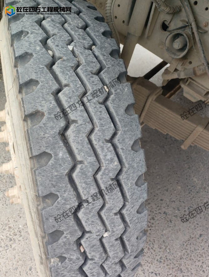 https://images.tongzsf.com/tong/truck_machine/20260428/169f0184bebb7c.png