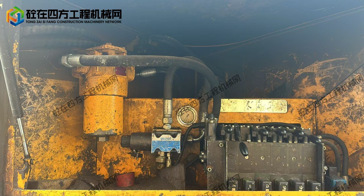 https://images.tongzsf.com/tong/truck_machine/20260428/169f04bed824d6.png
