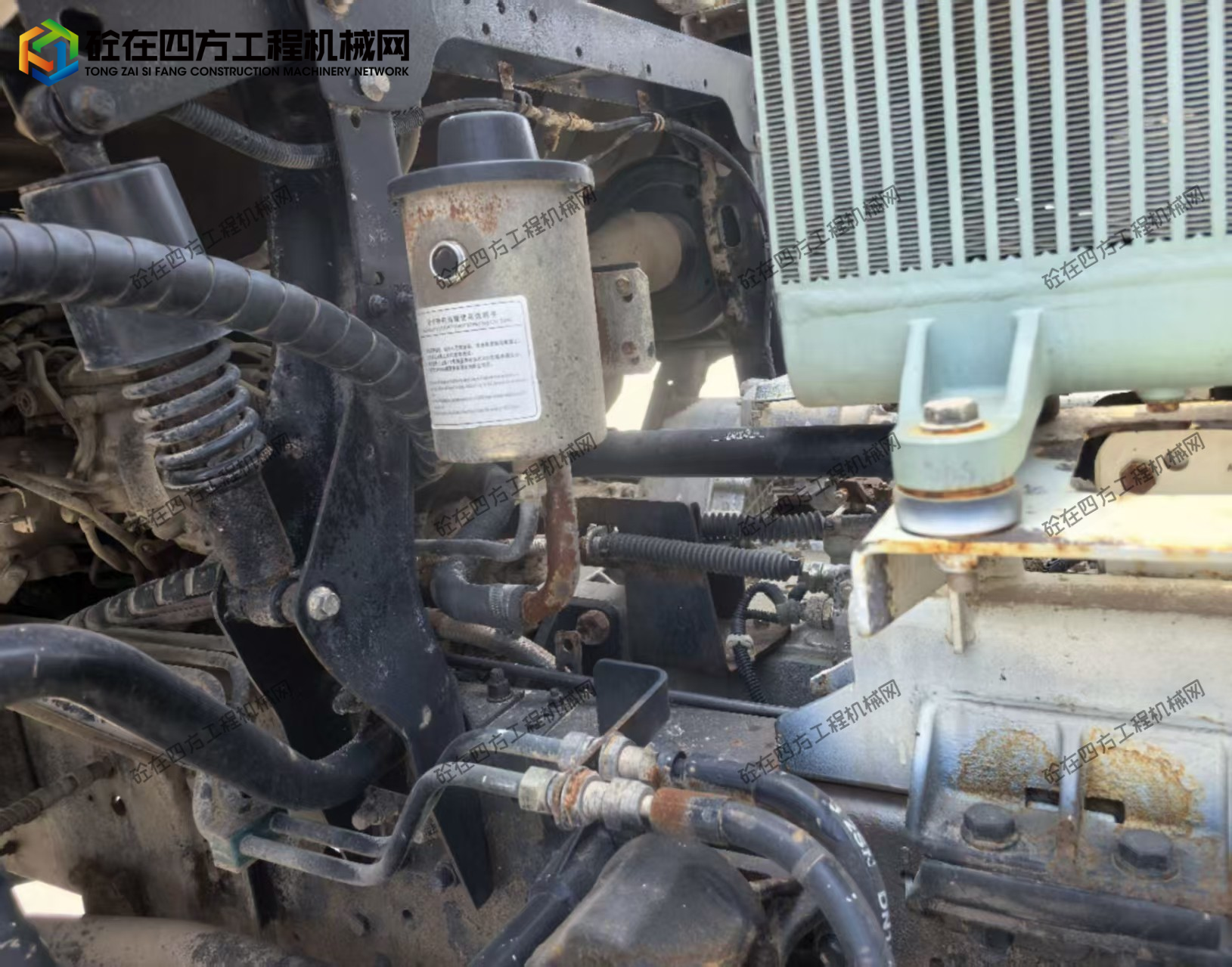 https://images.tongzsf.com/tong/truck_machine/20260429/169f16a21d592f.jpg