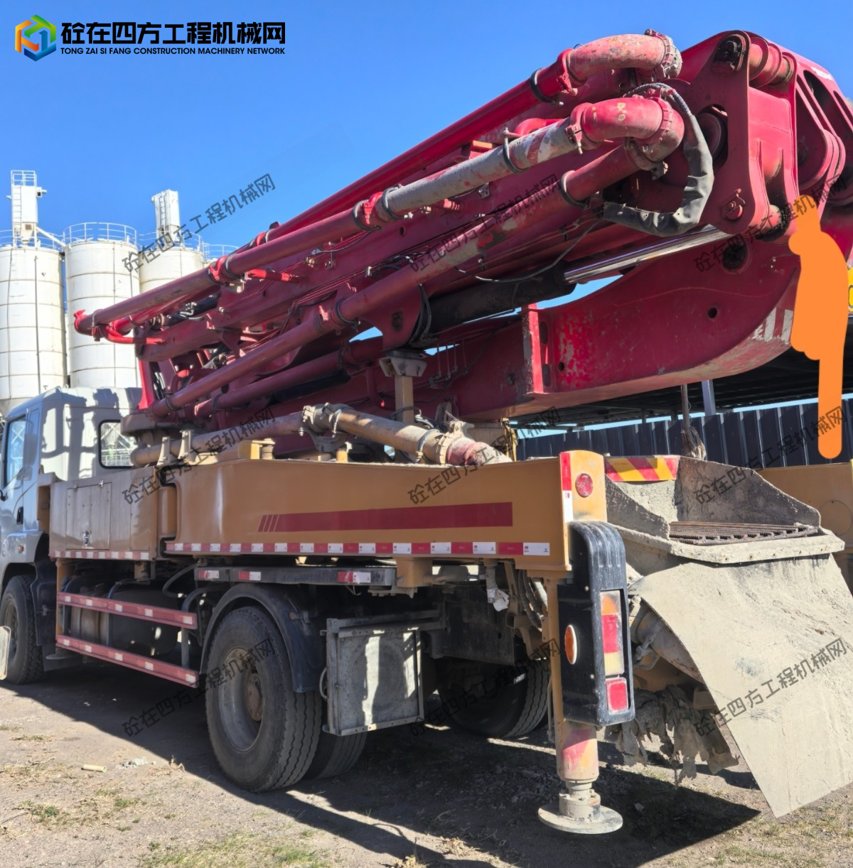 https://images.tongzsf.com/tong/truck_machine/20260429/169f16b55a4761.jpg