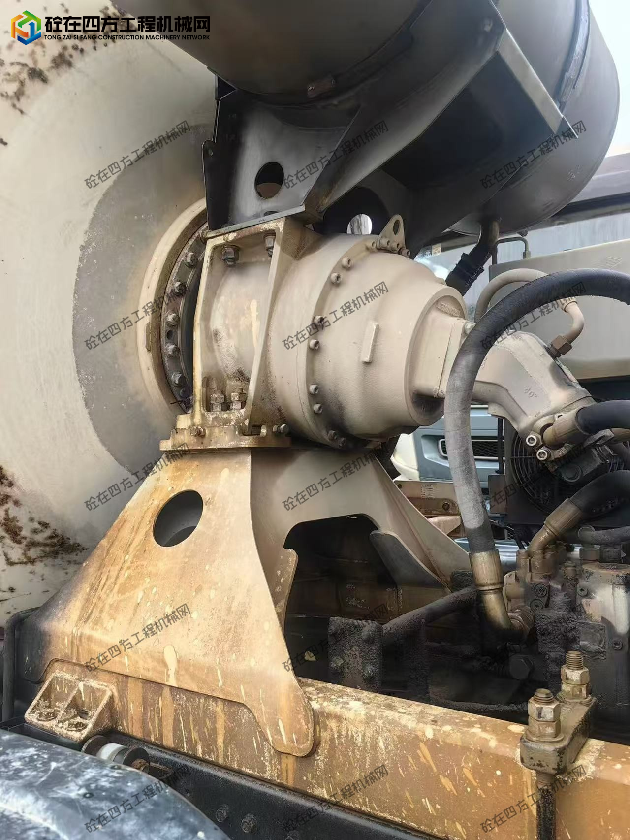 https://images.tongzsf.com/tong/truck_machine/20260507/169fbfa87a28a0.jpg