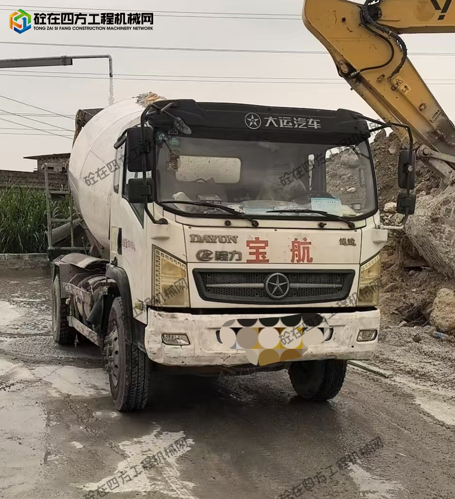 https://images.tongzsf.com/tong/truck_machine/20260507/169fc2fa41db7b.jpg