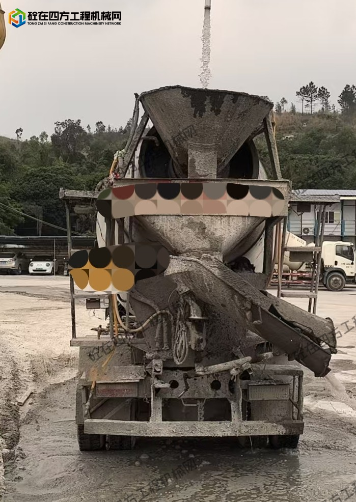 https://images.tongzsf.com/tong/truck_machine/20260507/169fc2faa39d1d.jpg