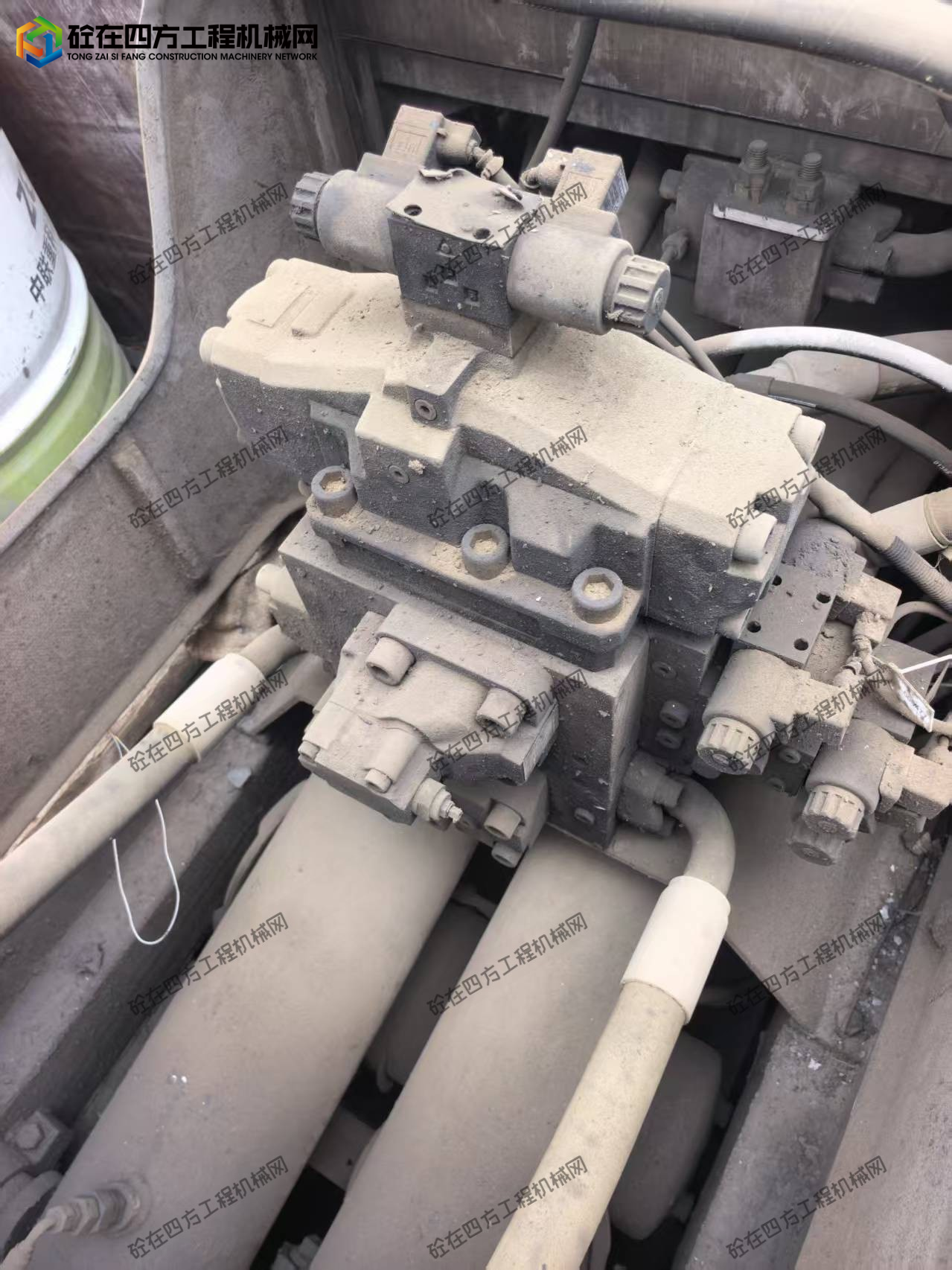 https://images.tongzsf.com/tong/truck_machine/20260508/169fd3bd924b6e.jpg