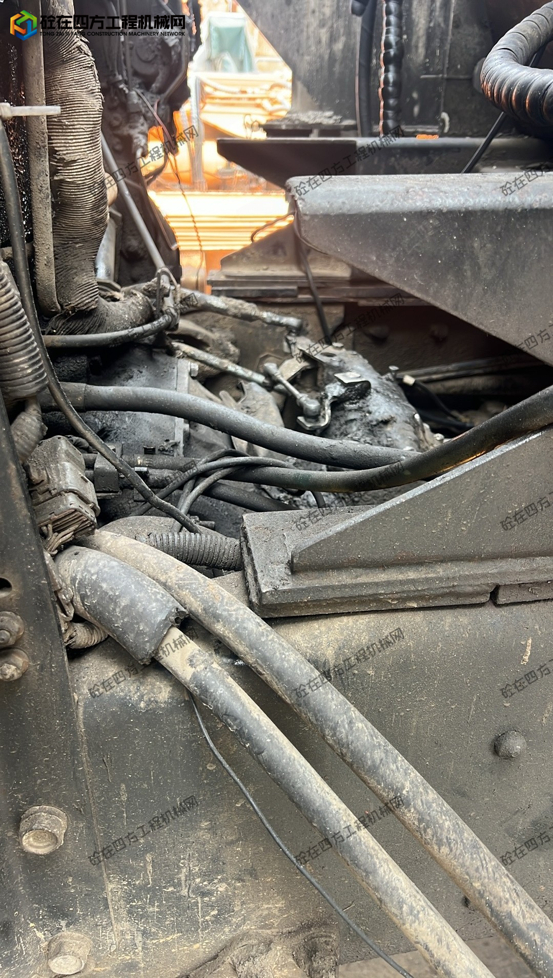 https://images.tongzsf.com/tong/truck_machine/20260508/169fd56cccebb6.jpg